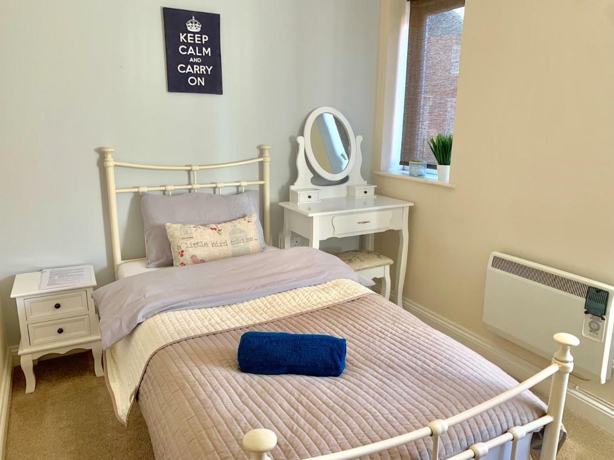 Denim Dreams Apartment Kettering Esterno foto